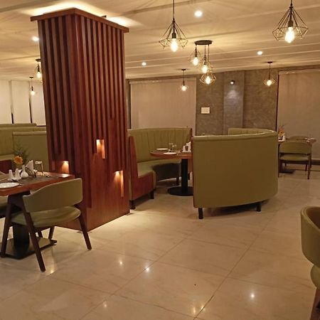 Hotel Preethi Classic Towers Ooty Extérieur photo