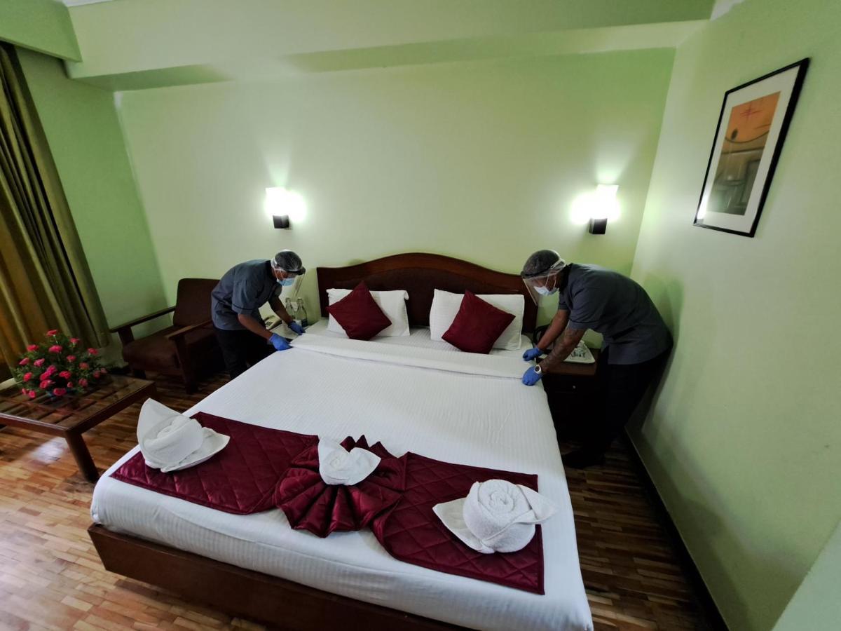 Hotel Preethi Classic Towers Ooty Extérieur photo
