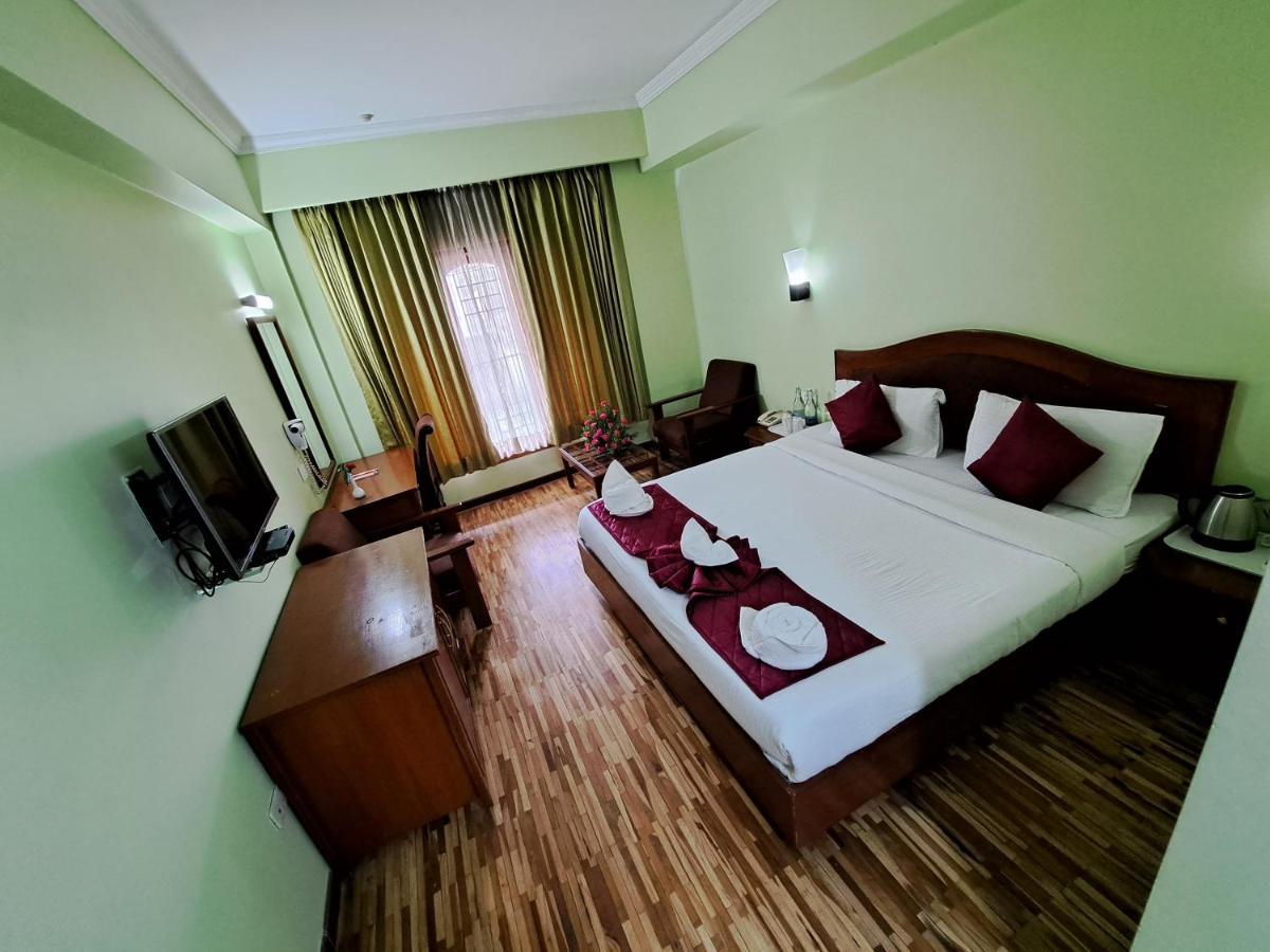 Hotel Preethi Classic Towers Ooty Extérieur photo