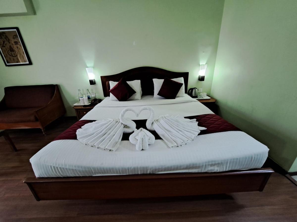 Hotel Preethi Classic Towers Ooty Extérieur photo