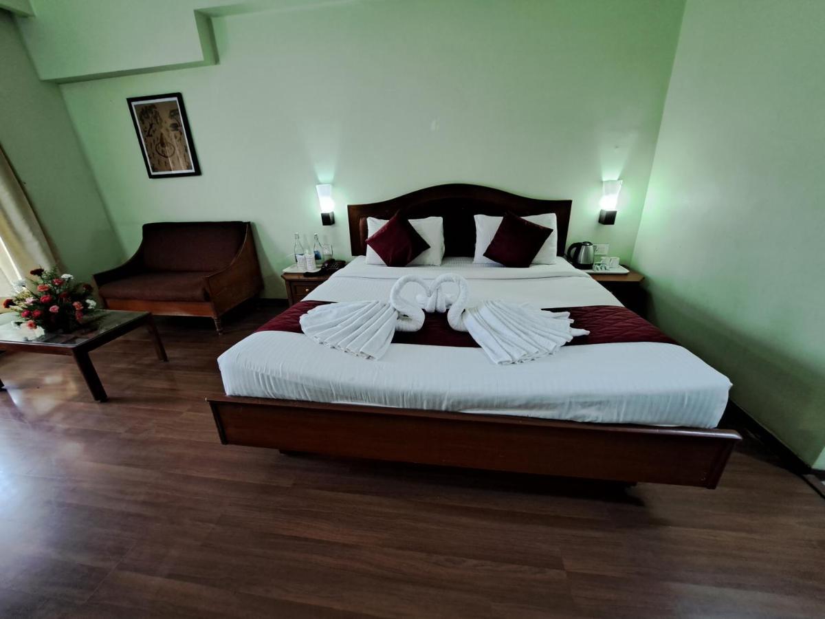 Hotel Preethi Classic Towers Ooty Extérieur photo