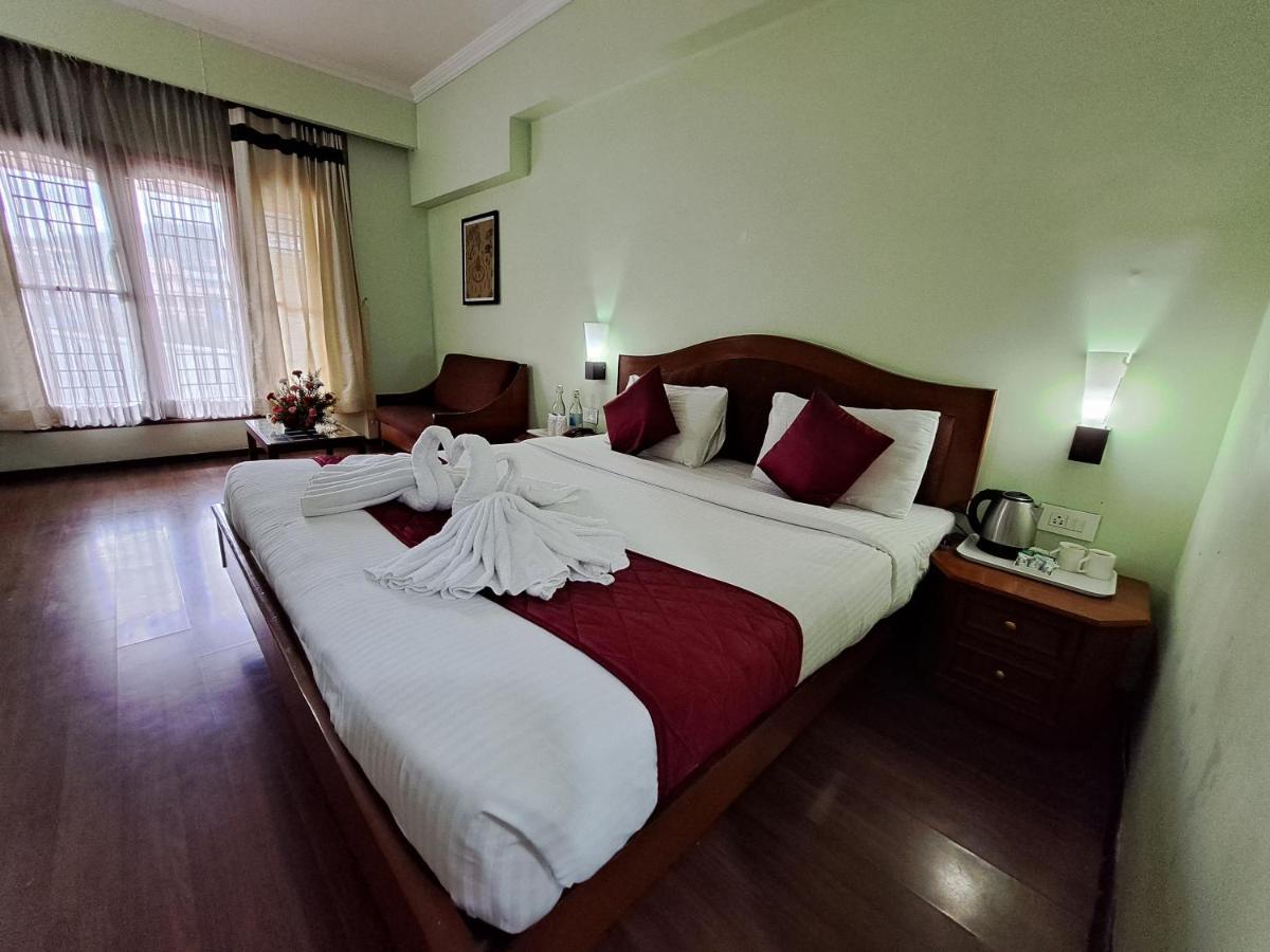 Hotel Preethi Classic Towers Ooty Extérieur photo