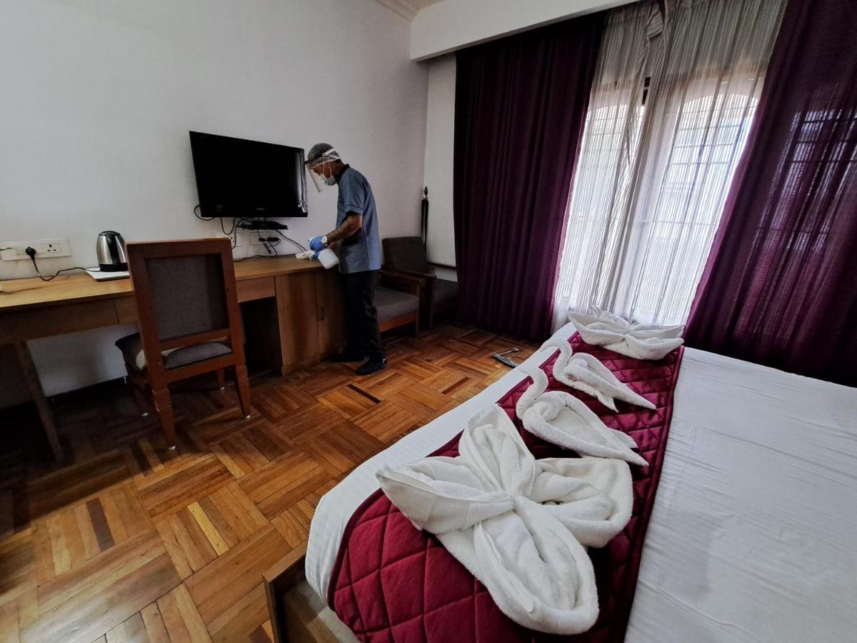Hotel Preethi Classic Towers Ooty Extérieur photo