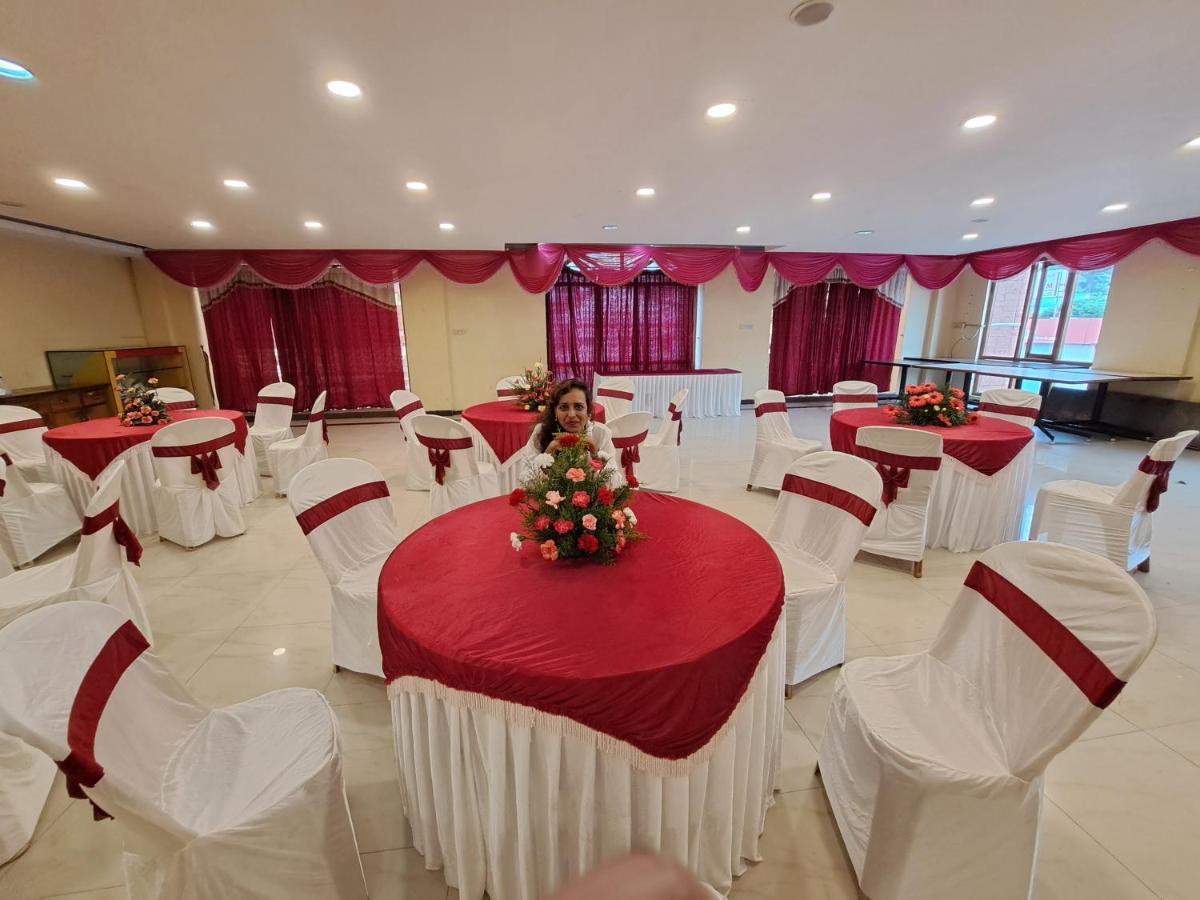 Hotel Preethi Classic Towers Ooty Extérieur photo