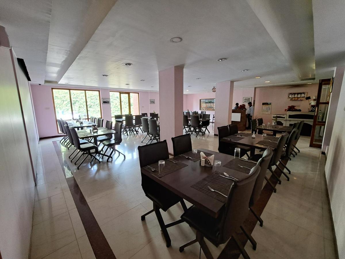 Hotel Preethi Classic Towers Ooty Extérieur photo